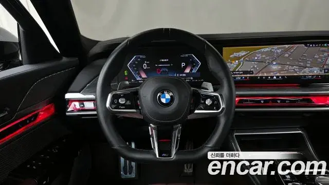 BMW 7 Series 2024 — Photo 16/33