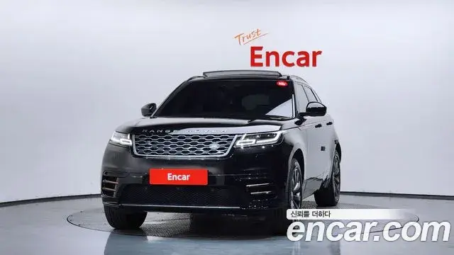 Land Rover Range Rover Velar 2021 — ფოტო 34/39
