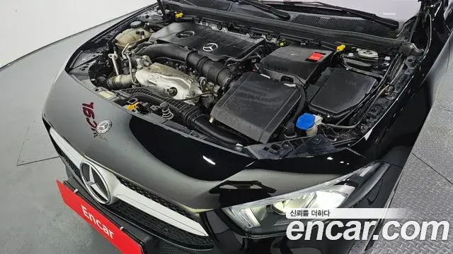 Mercedes-Benz A-Class 2020 — Şəkil 31/31
