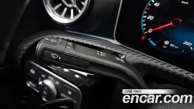 Mercedes-Benz A-Class 2020 — Şəkil 8/31