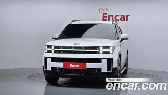 Hyundai Santa Fe 2023 — Photo 13/20