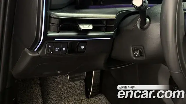 Hyundai Santa Fe 2023 — Photo 9/20