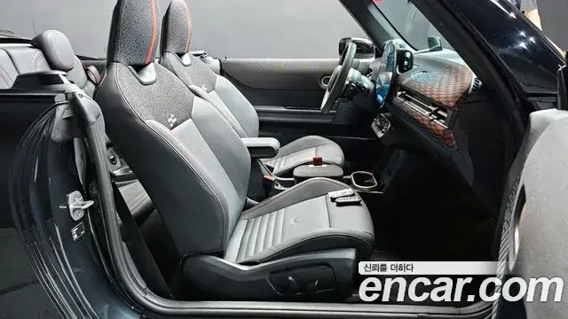 Mini Cooper S Convertible 2025 — Фото 11/20