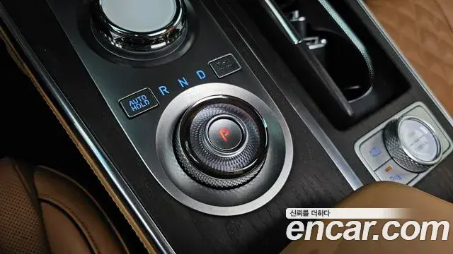 Genesis GV80 2023 — Şəkil 8/20
