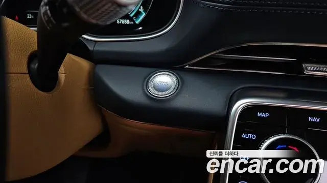 Genesis GV80 2023 — Şəkil 16/20