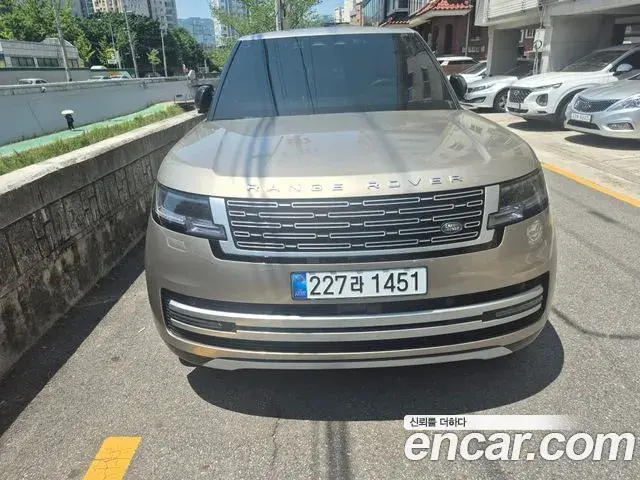 Land Rover Range Rover 2025 — Фото 6/14