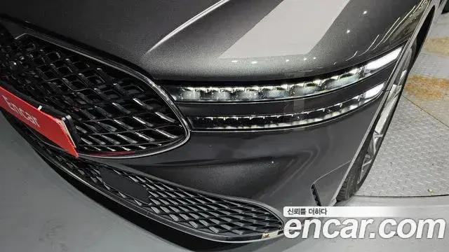 Genesis G90 2022 — Şəkil 25/30