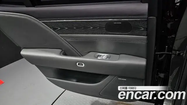 Genesis G90 2022 — Şəkil 10/30