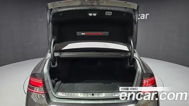 Genesis G90 2022 — Şəkil 4/30