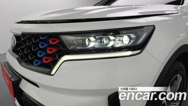 Kia Sorento 2021 — Photo 27/32