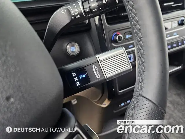 Hyundai Staria 2026 — Фото 8/20