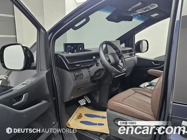 Hyundai Staria 2026 — Фото 10/20