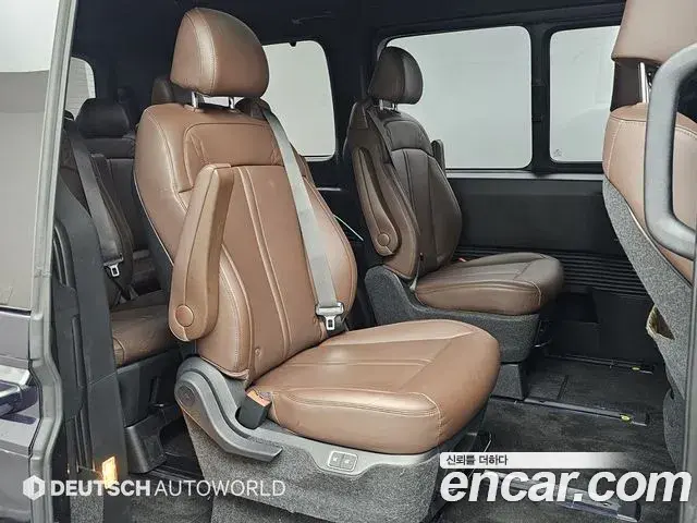 Hyundai Staria 2026 — Фото 11/20