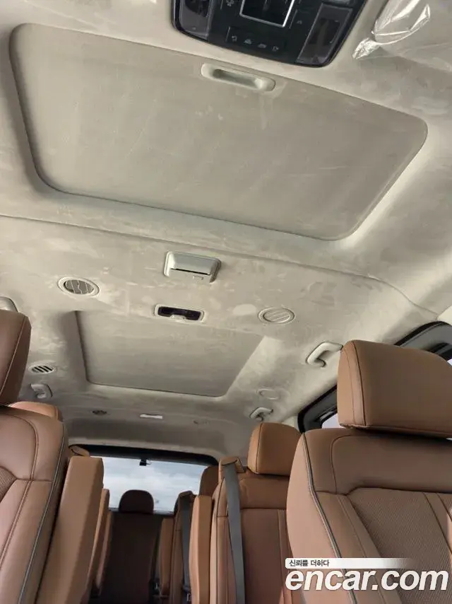Hyundai Staria 2025 — ფოტო 19/19