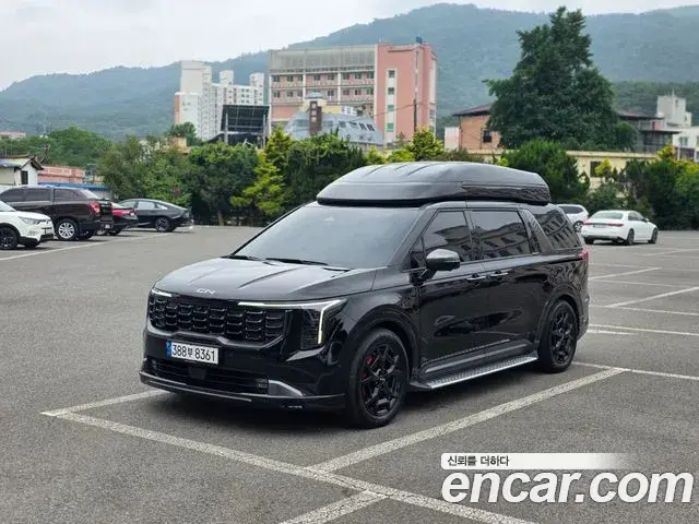Kia Carnival 2024 — ფოტო 5/20