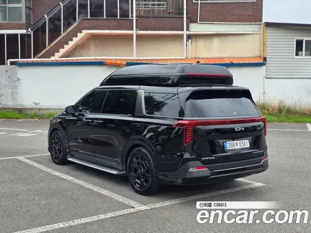 Kia Carnival 2024 — ფოტო 20/20