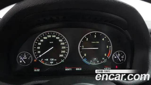 BMW X4 2018 — Şəkil 13/20