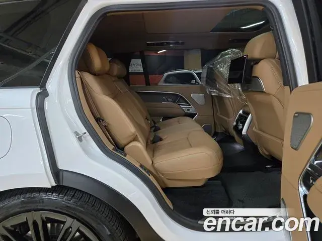 Land Rover Range Rover 2023 — Şəkil 7/20