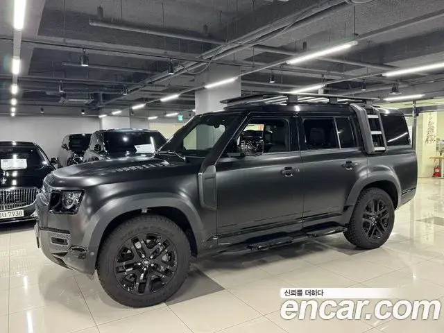 Land Rover Defender 2024 — Photo 18/19