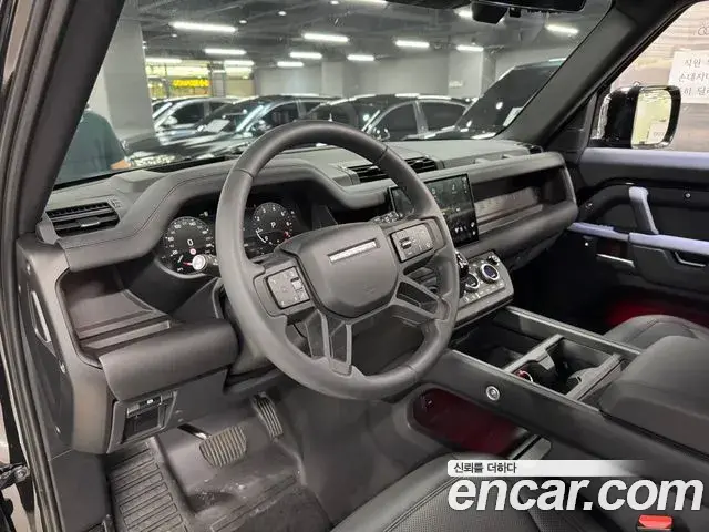 Land Rover Defender 2024 — Photo 4/19