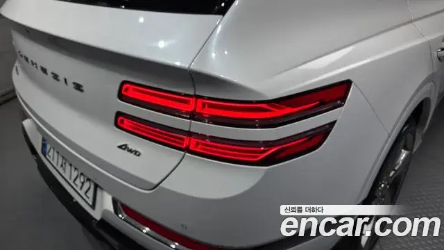 Genesis GV80 2023 — Şəkil 20/34