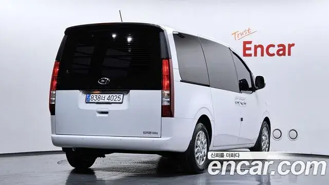 Hyundai Staria 2023 — Şəkil 5/20