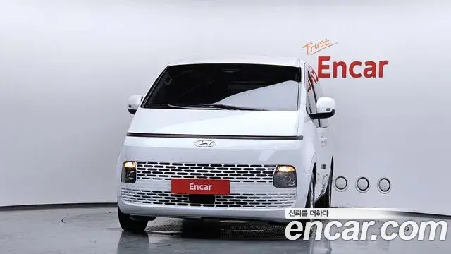Hyundai Staria 2023 — Şəkil 8/20