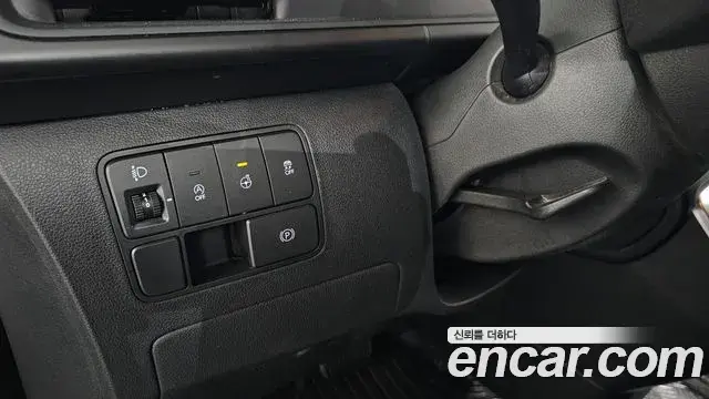 Hyundai Staria 2023 — Şəkil 3/20