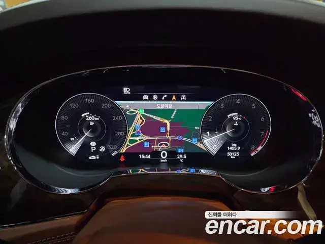 Bentley Bentayga 2021 — Photo 20/20