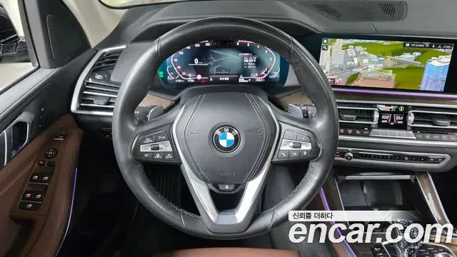BMW X5 2022 — ფოტო 5/20
