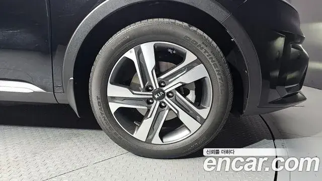 Kia Sorento 2020 — Photo 17/36