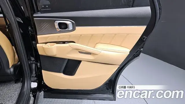Kia Sorento 2020 — Photo 5/36