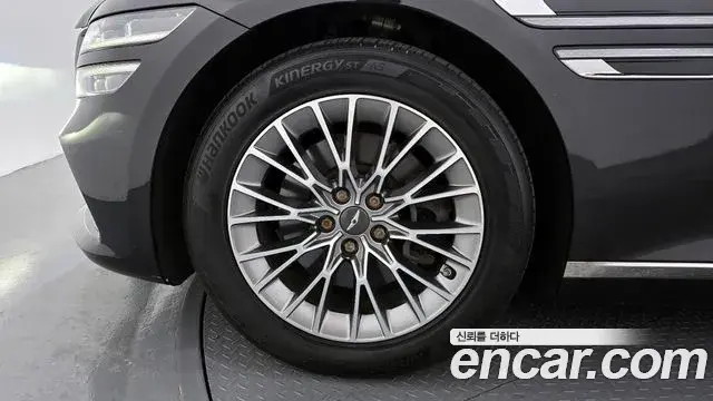 Genesis G80 2021 — ფოტო 8/20