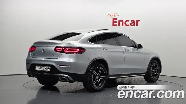 Mercedes-Benz GLC-Class 2020 — Şəkil 16/32