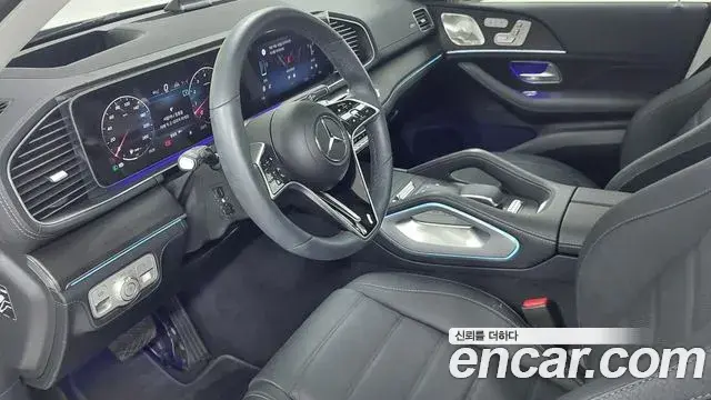 Mercedes-Benz GLE-Class 2024 — Şəkil 7/17