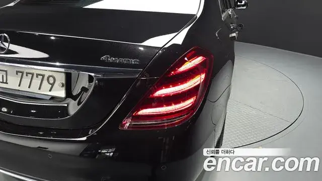 Mercedes-Benz S-Class 2018 — Şəkil 13/30