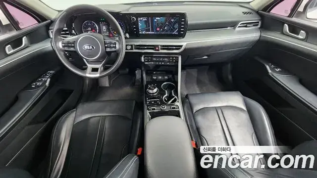 Kia K5 2020 — Şəkil 17/20