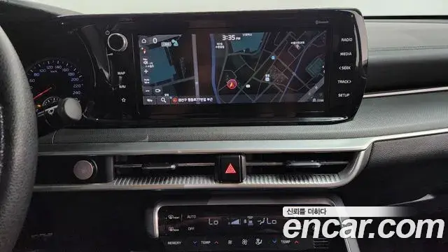 Kia K5 2020 — Şəkil 15/20