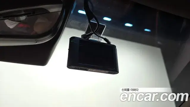 Genesis G80 2021 — Photo 20/38