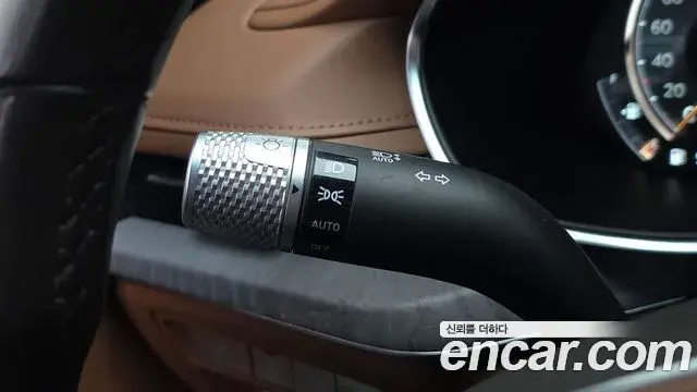 Genesis G80 2021 — Photo 23/38