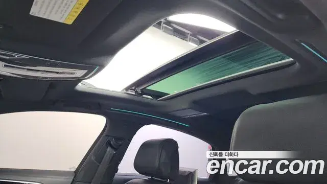 Audi A8 2019 — ფოტო 8/43