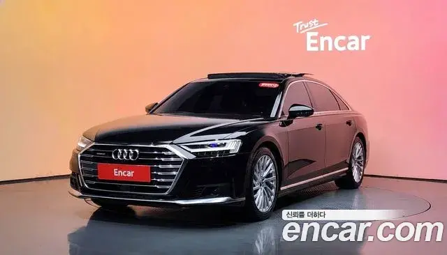 Audi A8 2019 — ფოტო 17/43