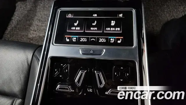 Audi A8 2019 — ფოტო 24/43