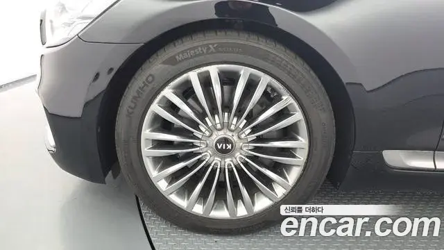 Kia The K9 2019 — Photo 4/20