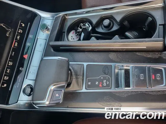 Audi A6 2021 — Photo 11/20