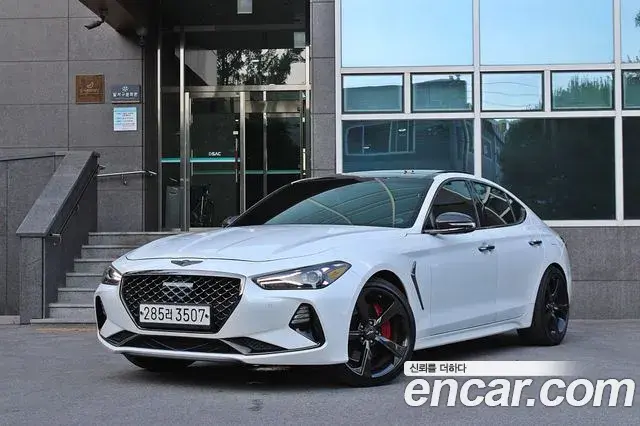 Genesis G70 2019 — Photo 6/20