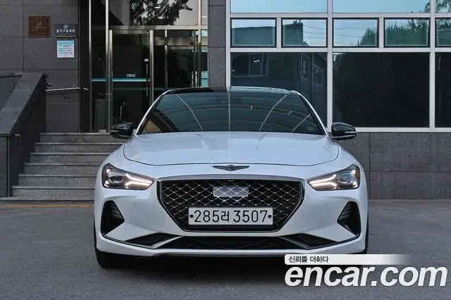 Genesis G70 2019 — Photo 9/20