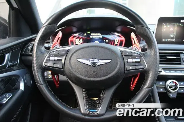Genesis G70 2019 — Photo 8/20