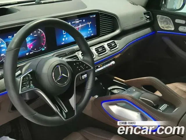 Mercedes-Benz GLE-Class 2024 — Фото 10/12