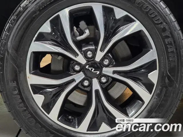 Kia Carnival 2022 — Şəkil 20/20